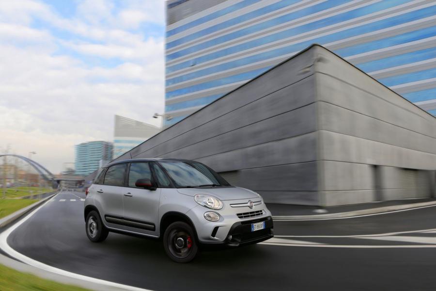  Fiat 500L Beats Edition 2014 года  (фото 16 из 86)